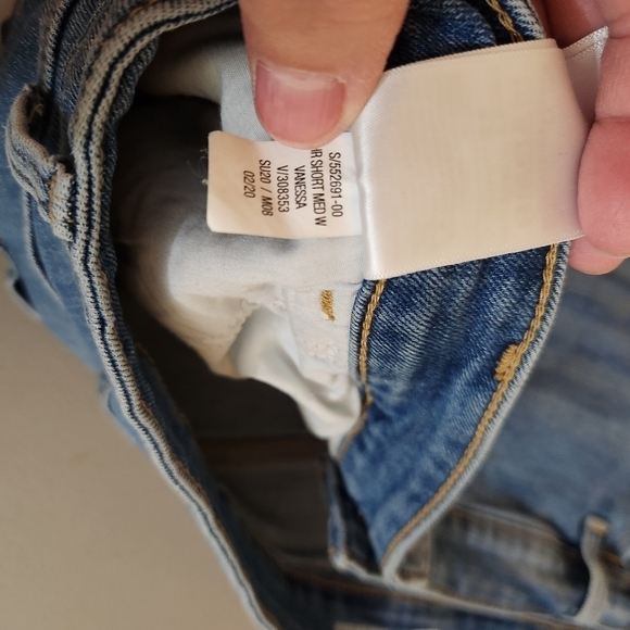 Old Navy 'Vanessa' Jean Shorts - Picture 3 of 6